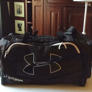 Under Armour black duffle bag